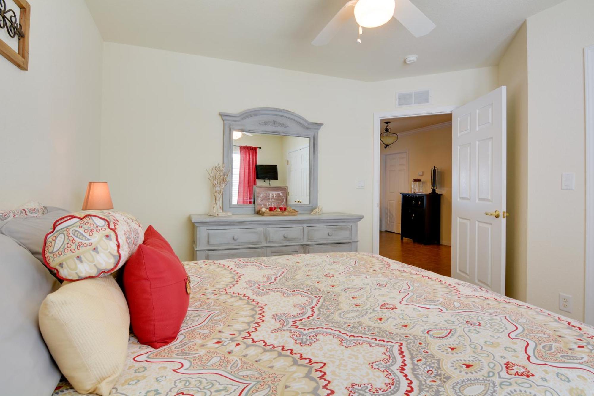 Lakefront Osage Beach Condo With Pool And Water Views! Exterior foto