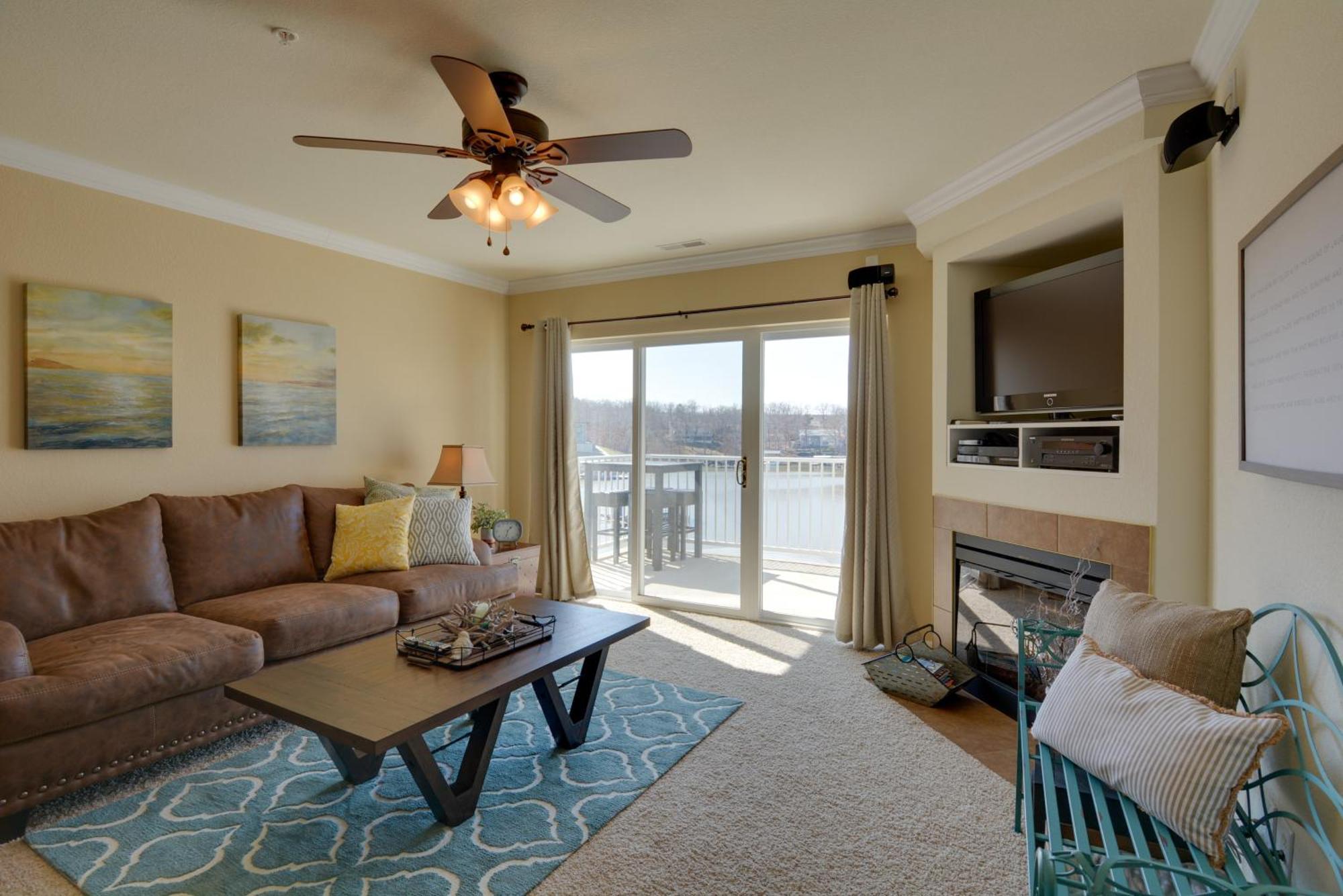 Lakefront Osage Beach Condo With Pool And Water Views! Exterior foto